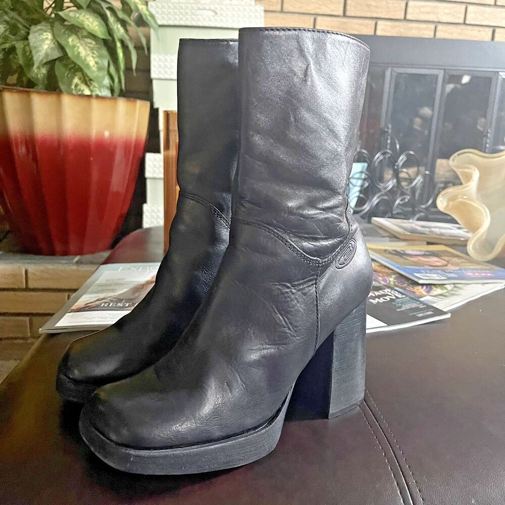 Y2K Bratz Chunky Heel Leather Mid-Calf Boots Black Square Toe Size 8 VTG Bongo